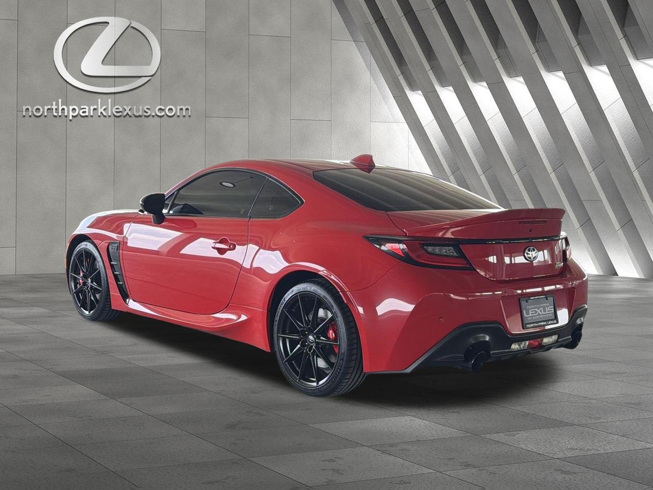 2024 Toyota GR86 Premium