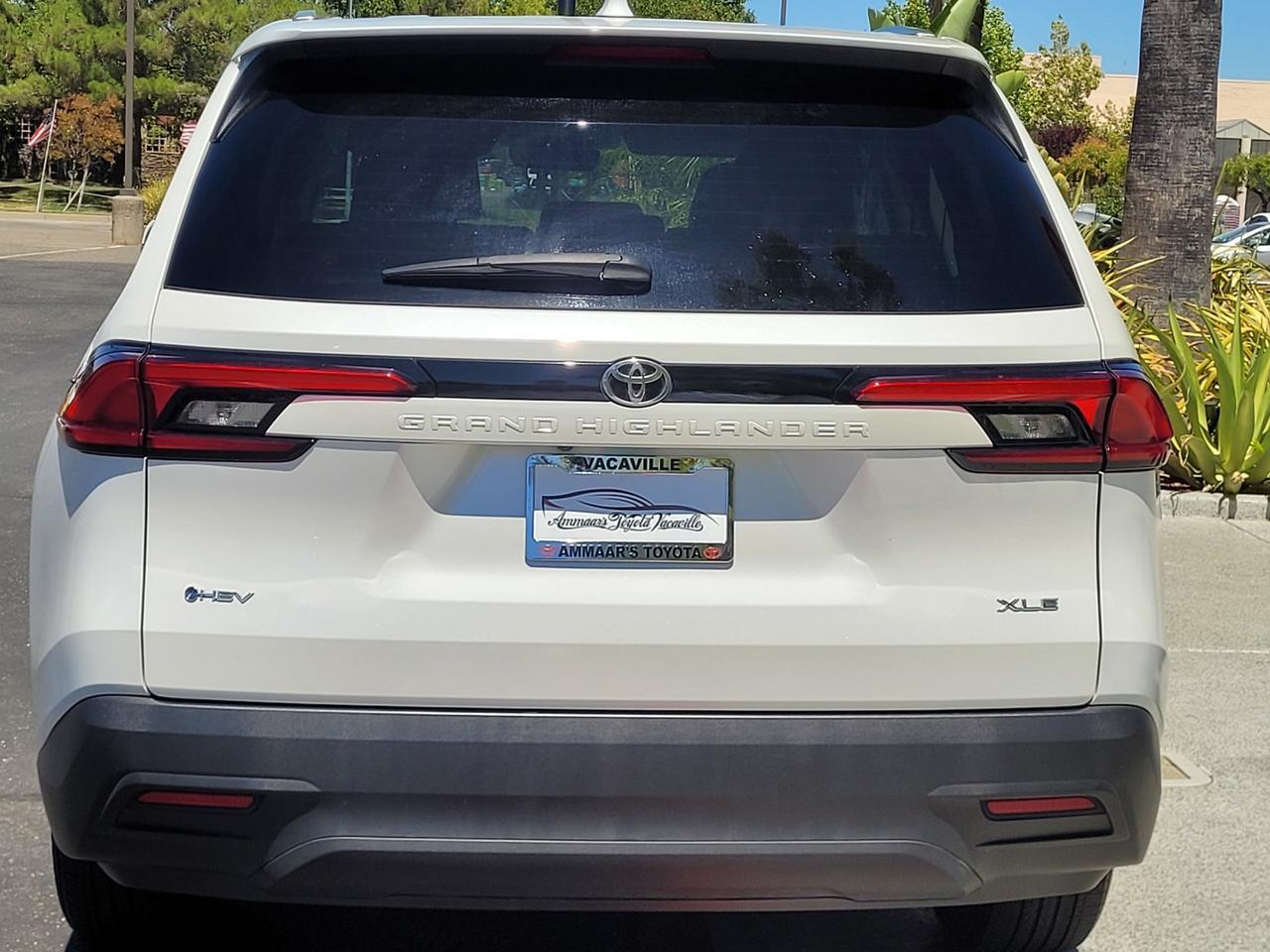 2024 Toyota GRAND HIGHLANDER HYBRID XLE Vacaville CA