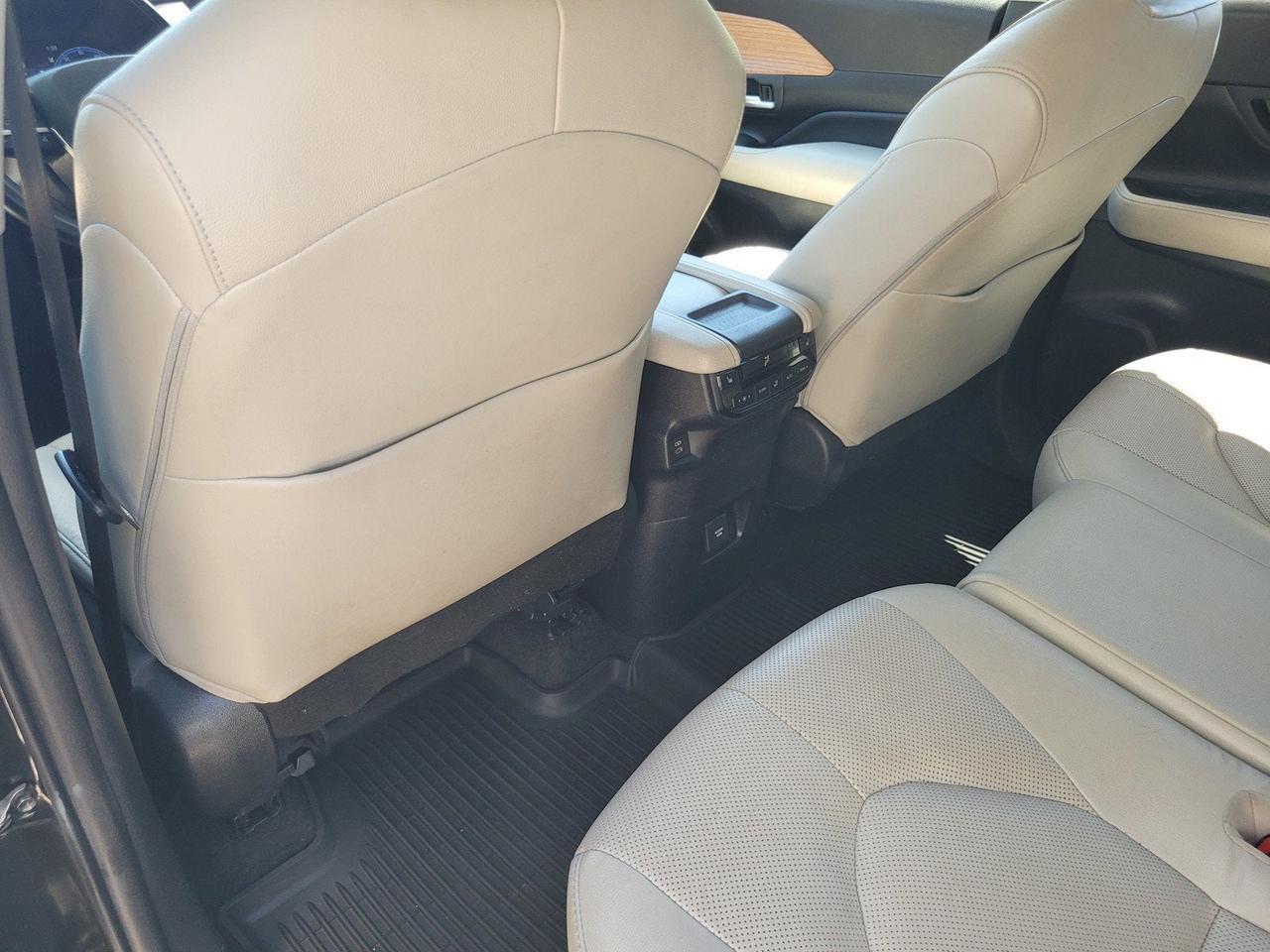 2024 Toyota GRAND HIGHLANDER LIMITED Roseville CA