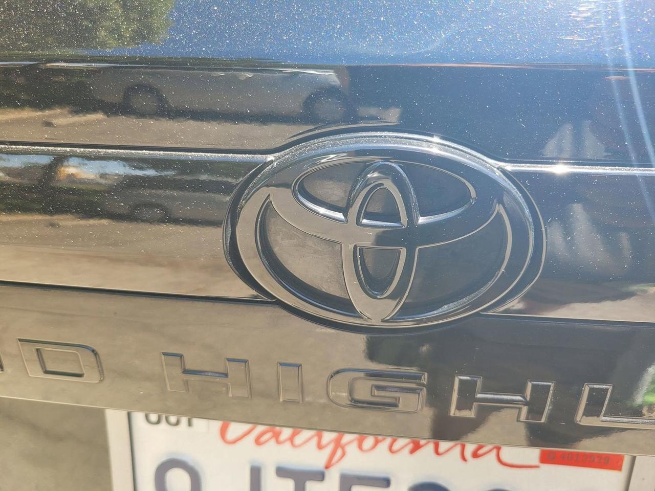 2024 Toyota GRAND HIGHLANDER LIMITED Roseville CA