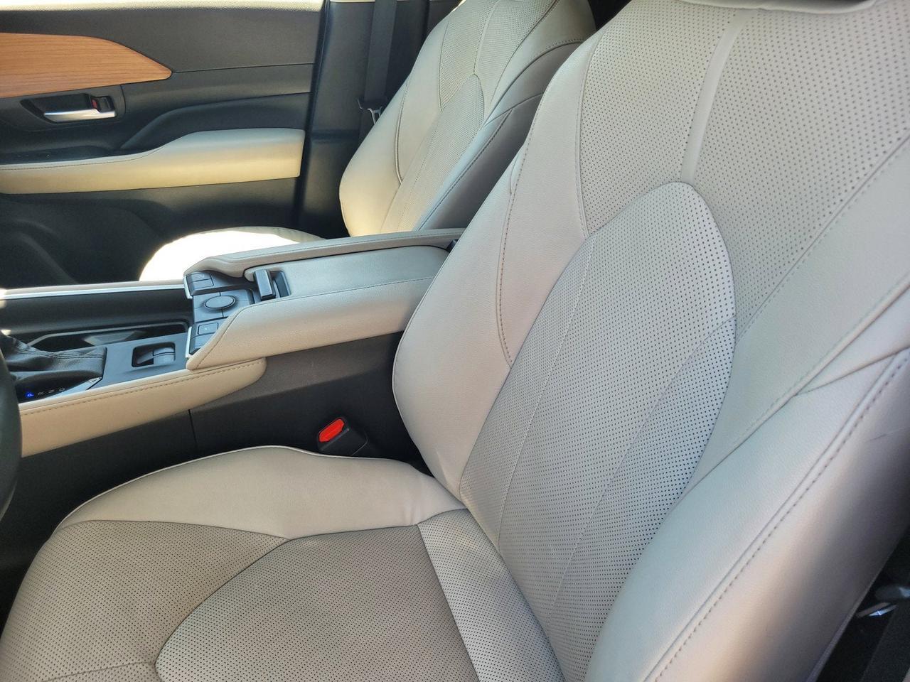 2024 Toyota GRAND HIGHLANDER LIMITED Roseville CA