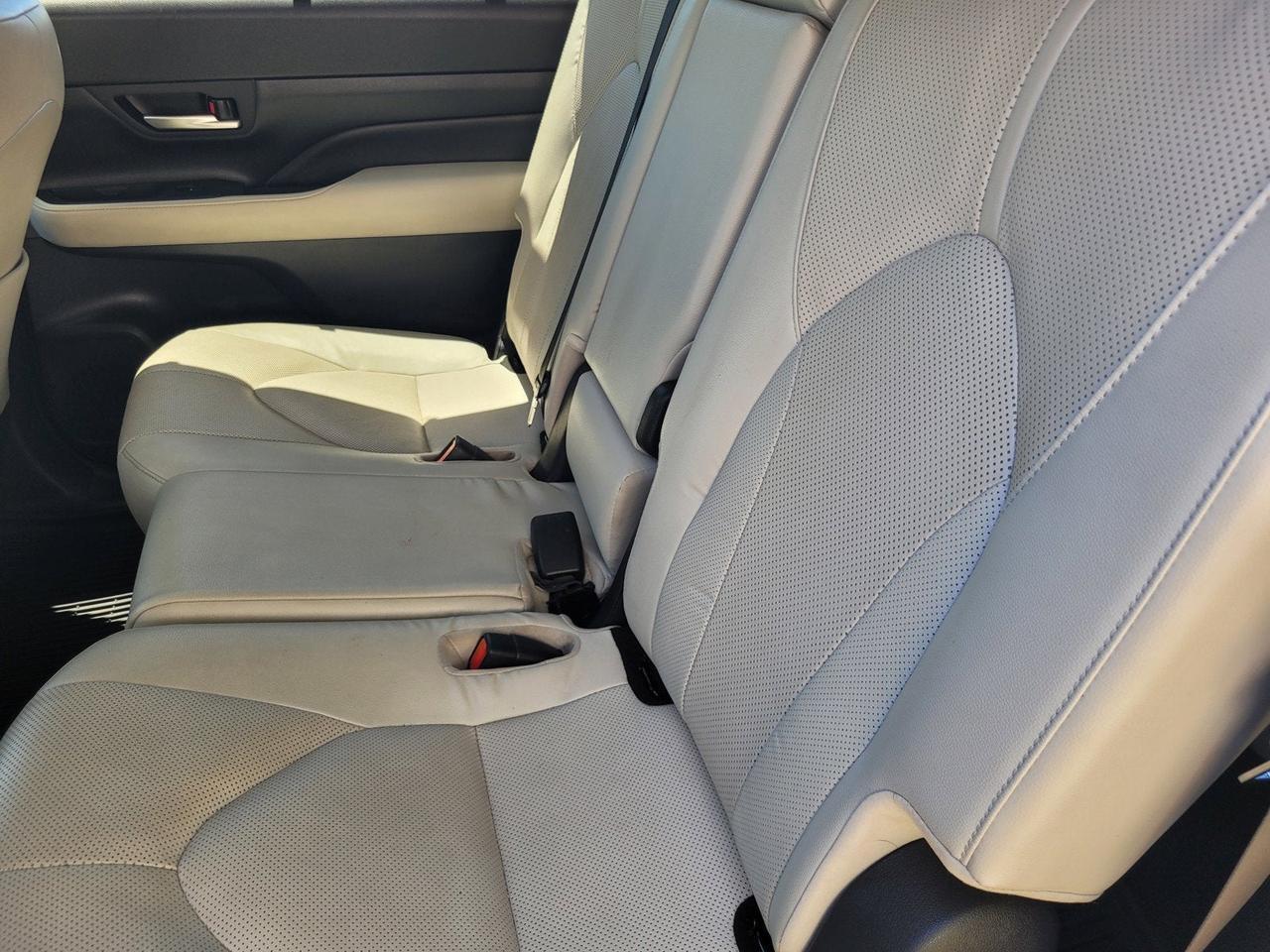 2024 Toyota GRAND HIGHLANDER LIMITED Roseville CA