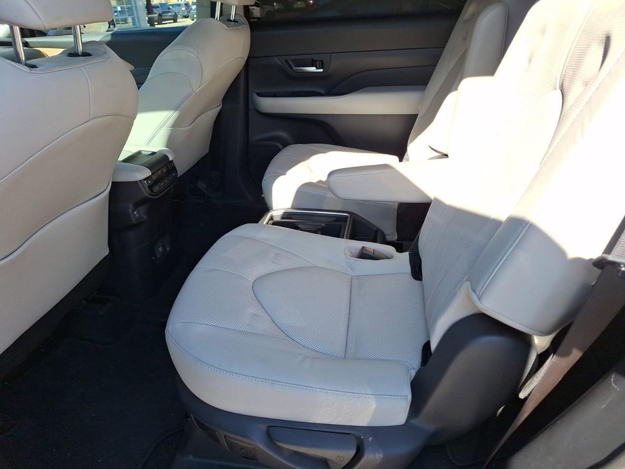 2024 Toyota Grand Highlander Hybrid Limited Hurst TX