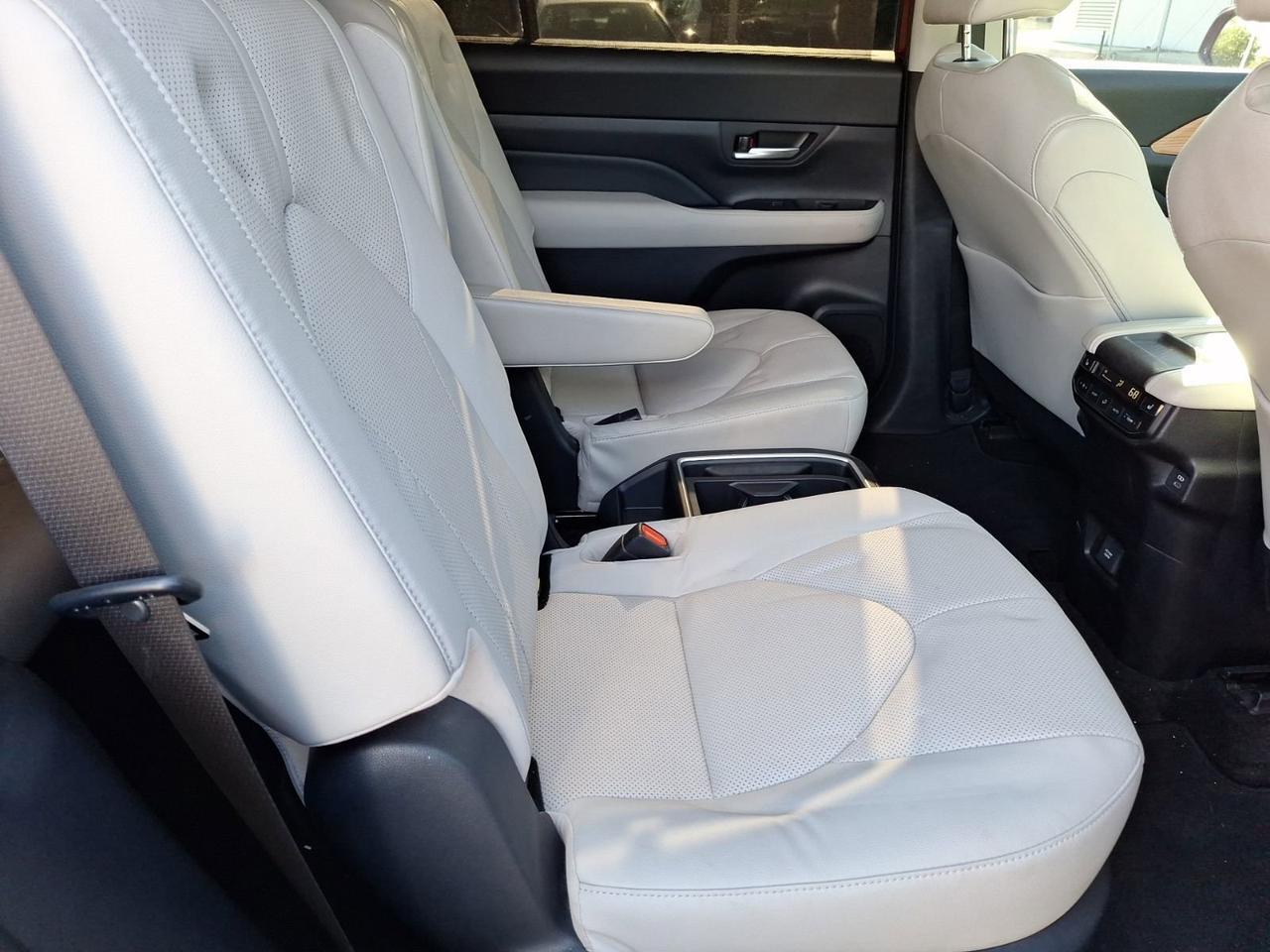 2024 Toyota Grand Highlander Hybrid Limited Hurst TX