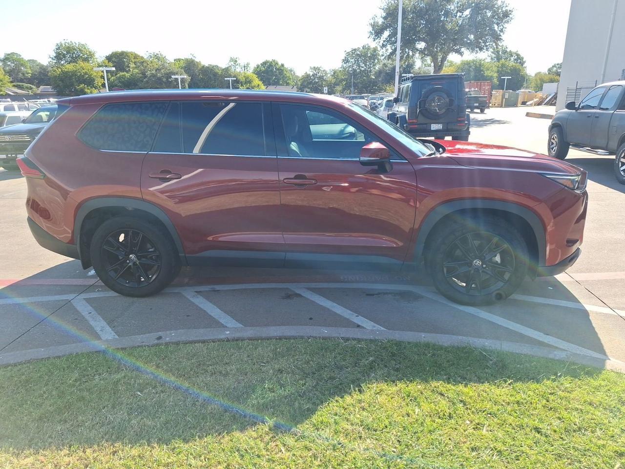 2024 Toyota Grand Highlander Hybrid Limited Hurst TX