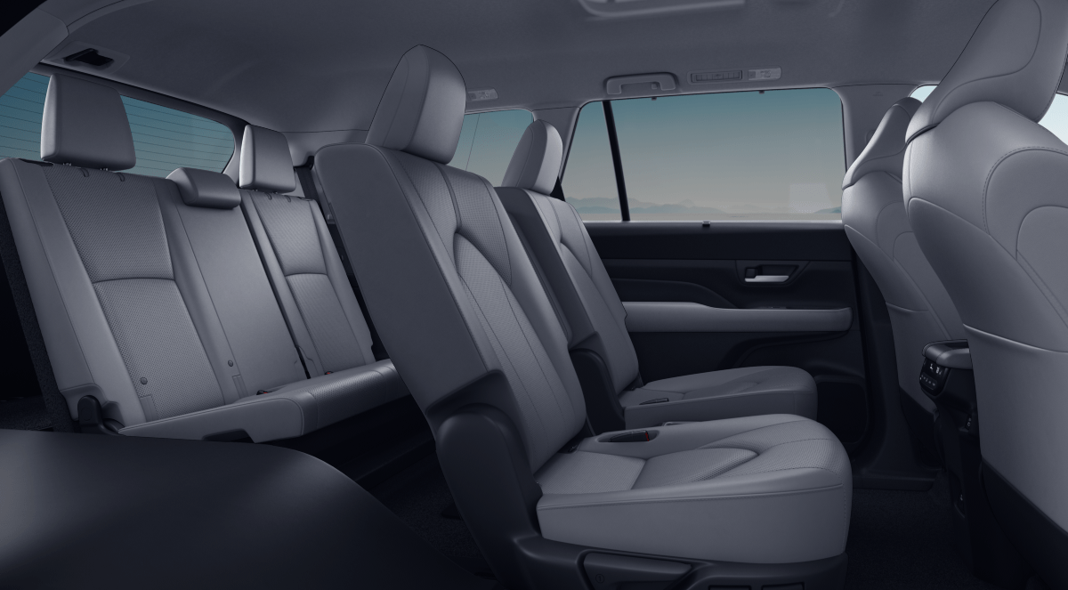 2024 Toyota Grand Highlander Hybrid Limited Petaluma CA