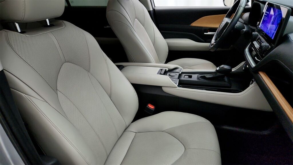 2024 Toyota Grand Highlander Hybrid Limited Laurel MD