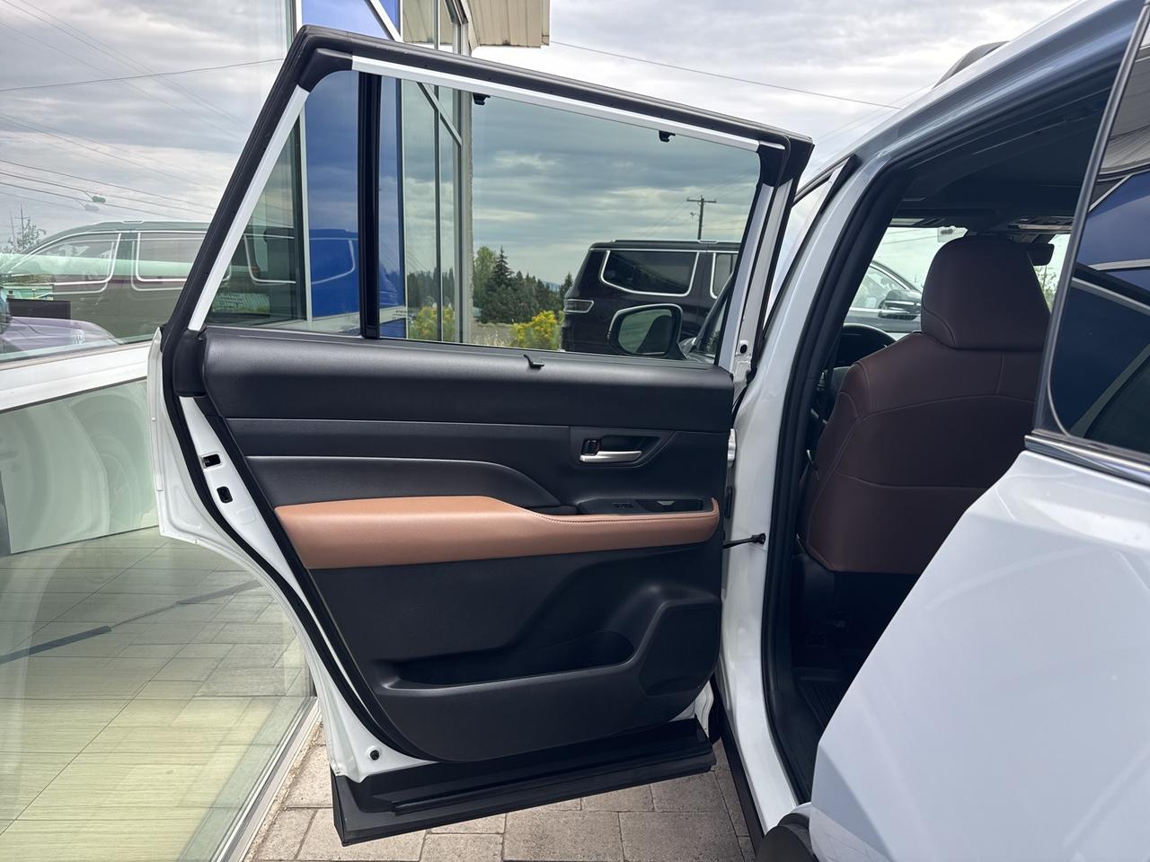 2024 Toyota Grand Highlander Hybrid MAX Platinum Bend OR