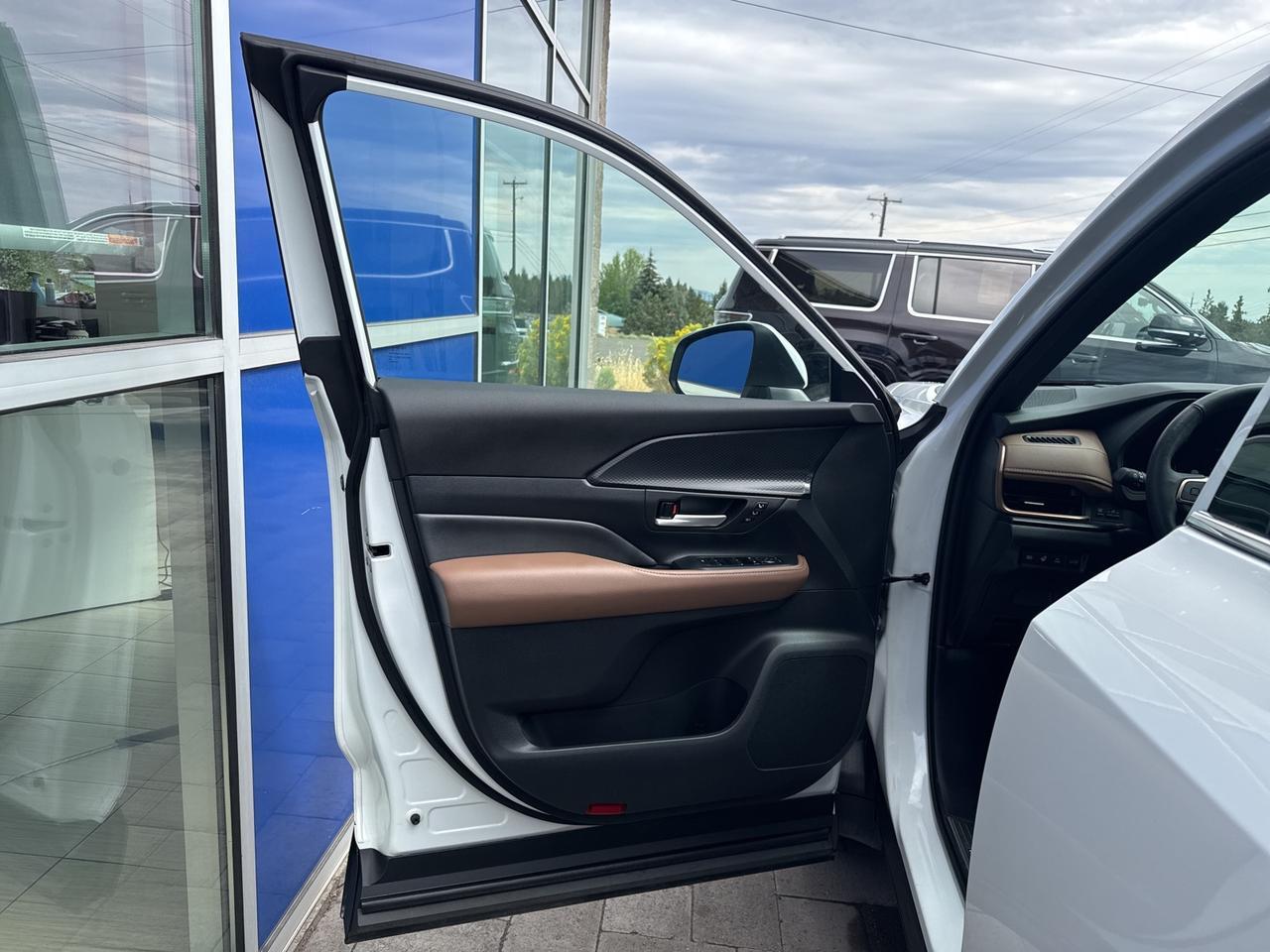 2024 Toyota Grand Highlander Hybrid MAX Platinum Bend OR