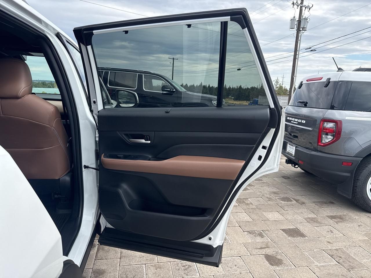 2024 Toyota Grand Highlander Hybrid MAX Platinum Bend OR