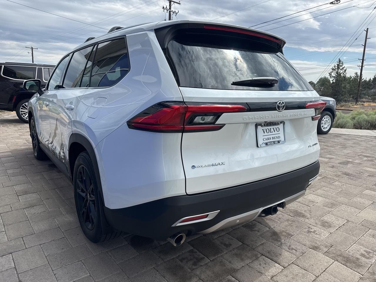 2024 Toyota Grand Highlander Hybrid MAX Platinum Bend OR