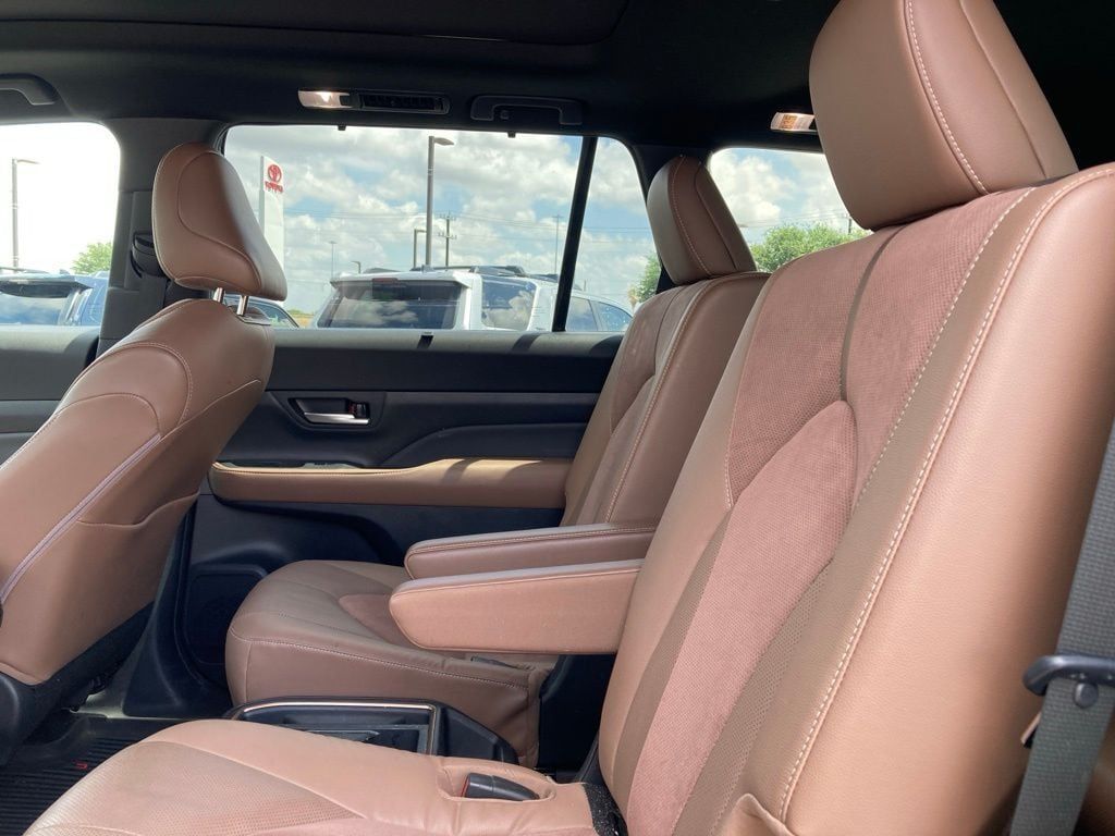 2024 Toyota Grand Highlander Hybrid MAX Platinum San Antonio TX