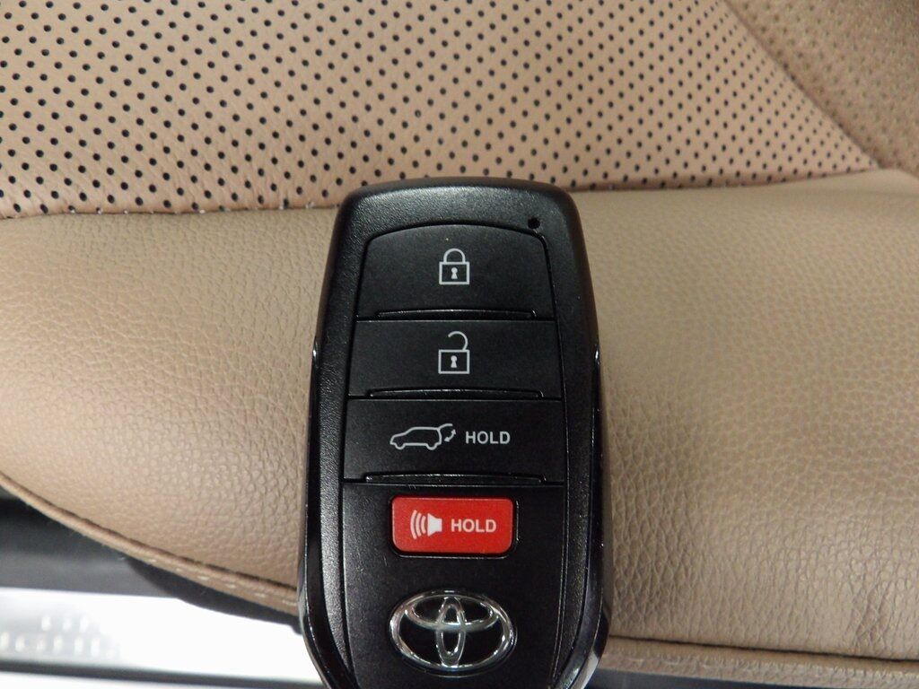 2024 Toyota Grand Highlander Hybrid Max Limited AWD Fond du Lac WI