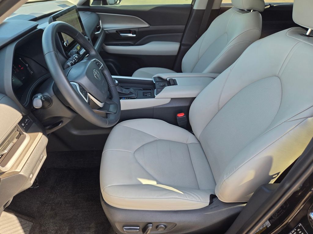 2024 Toyota Grand Highlander Hybrid XLE Roseville CA