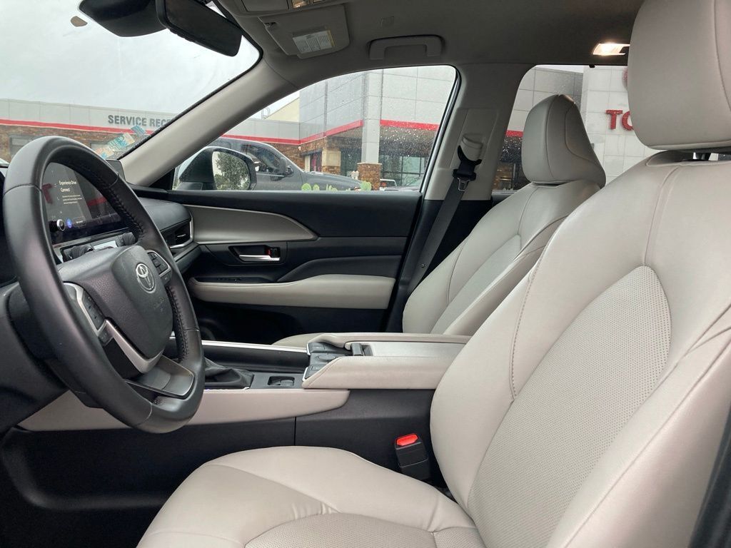 2024 Toyota Grand Highlander Hybrid XLE San Antonio TX