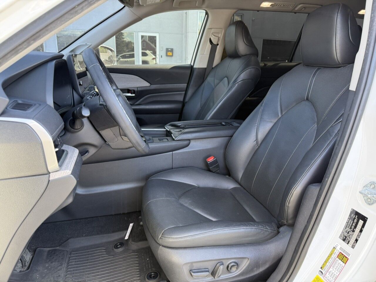 2024 Toyota Grand Highlander Limited Fitchburg MA