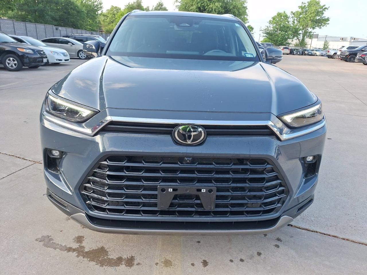 2024 Toyota Grand Highlander Limited Hurst TX