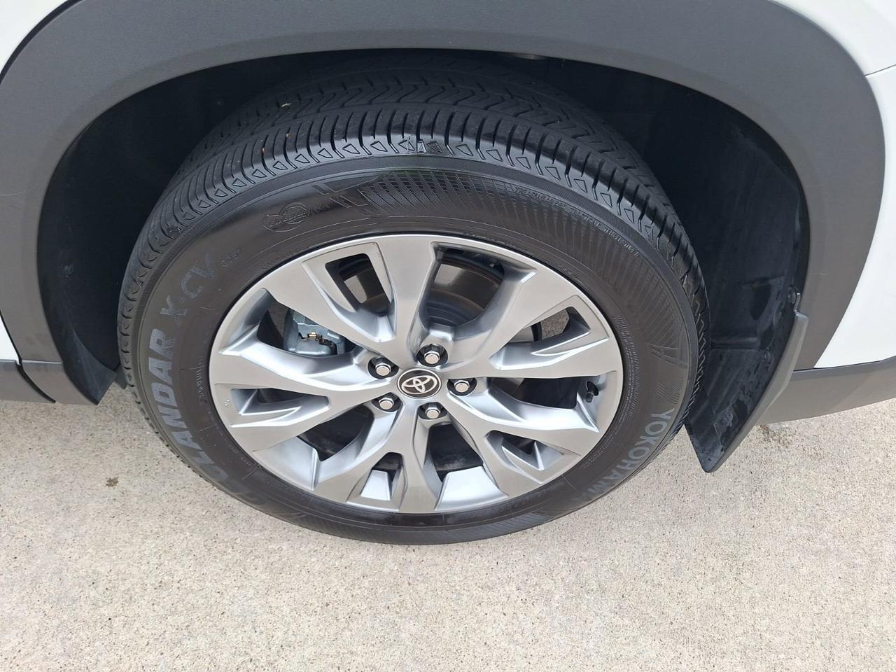 2024 Toyota Grand Highlander Limited Hurst TX