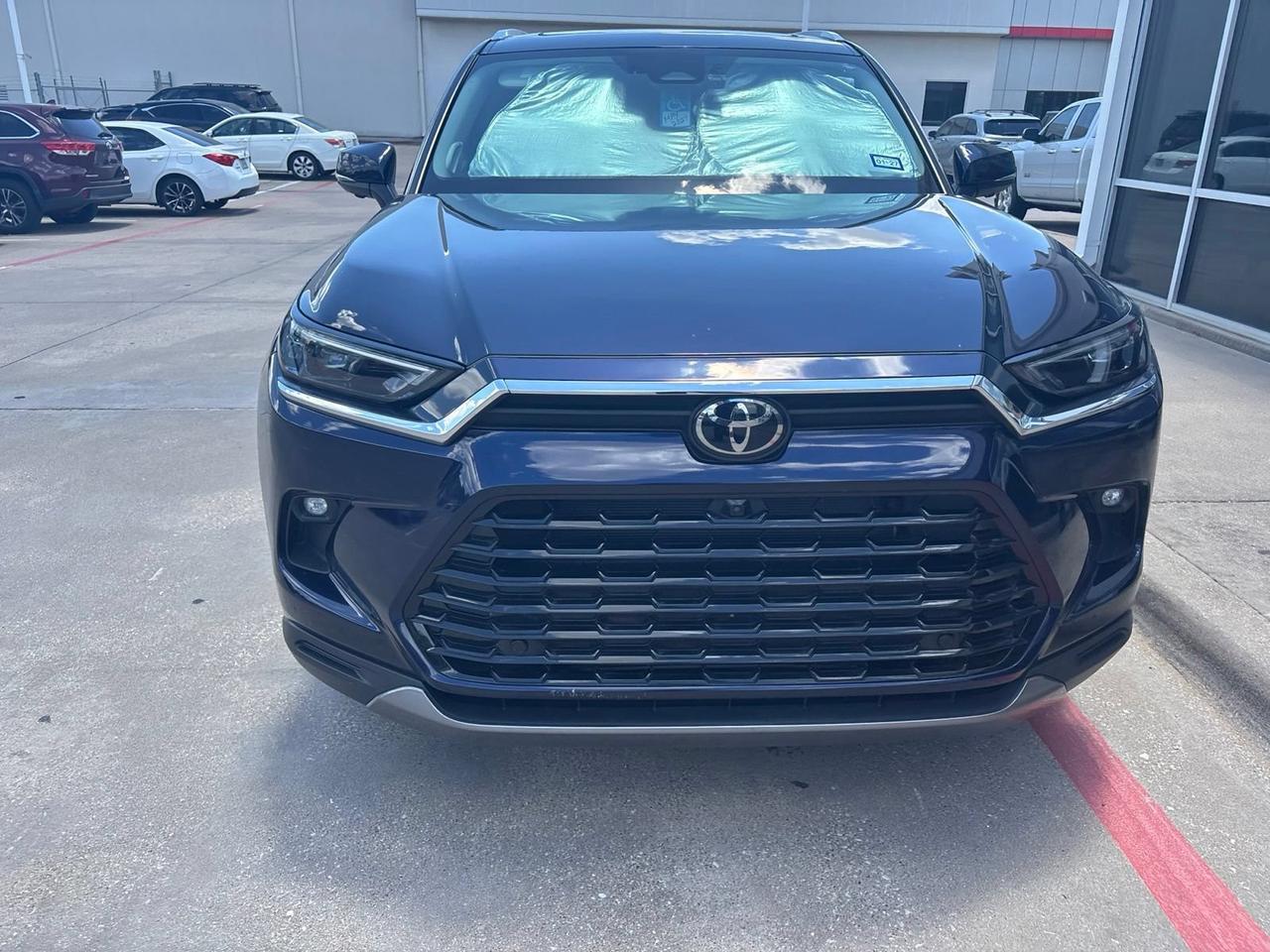 2024 Toyota Grand Highlander Limited Hurst TX