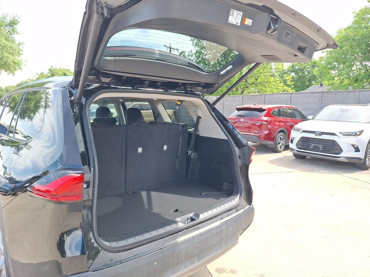 2024 Toyota Grand Highlander Limited Hurst TX