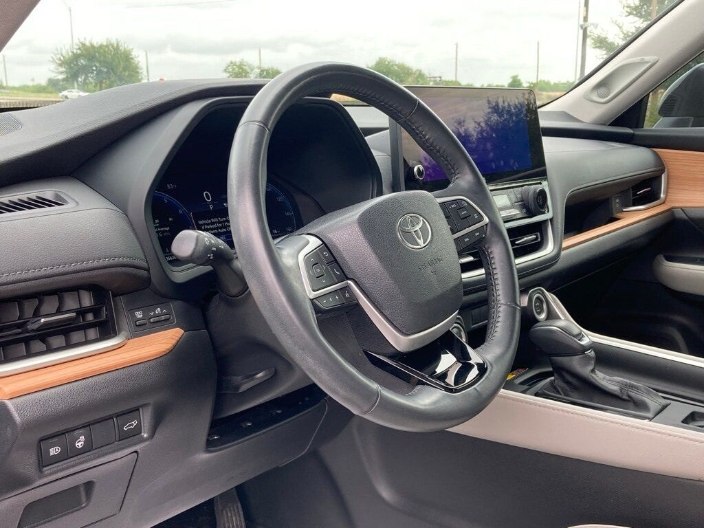 2024 Toyota Grand Highlander Limited San Antonio TX
