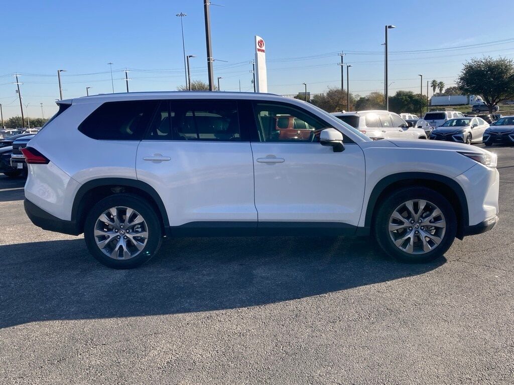 2024 Toyota Grand Highlander Limited San Antonio TX