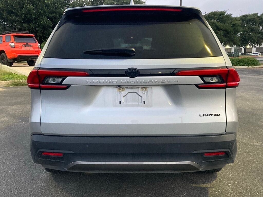2024 Toyota Grand Highlander Limited San Antonio TX