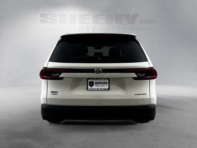 2024 Toyota Grand Highlander Limited Fredericksburg VA