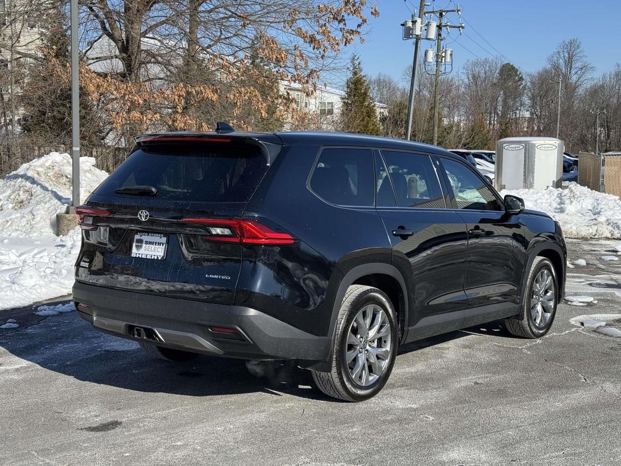 2024 Toyota Grand Highlander Limited Fredericksburg VA