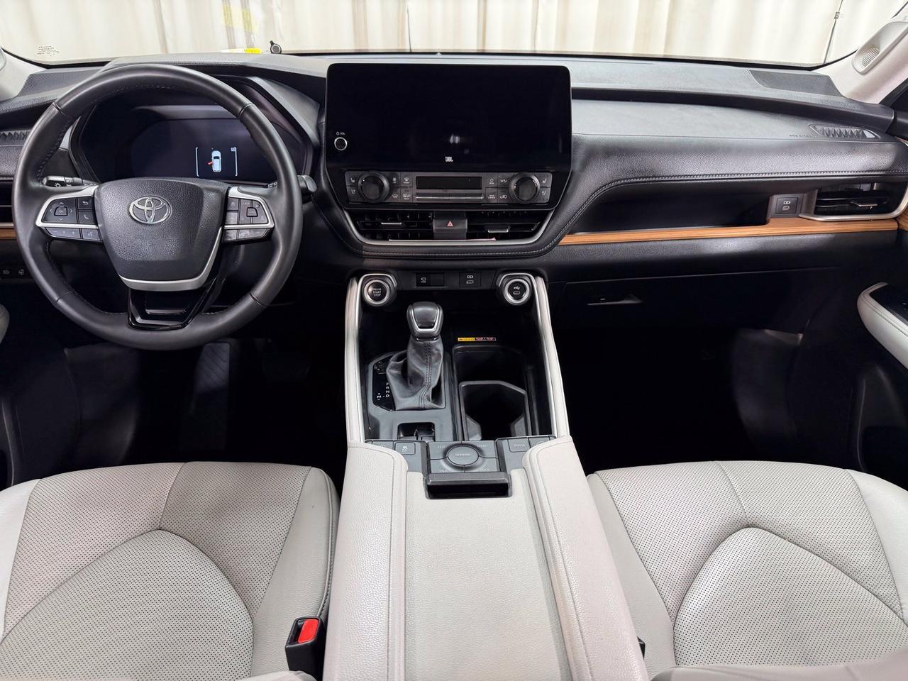 2024 Toyota Grand Highlander Limited Annapolis MD