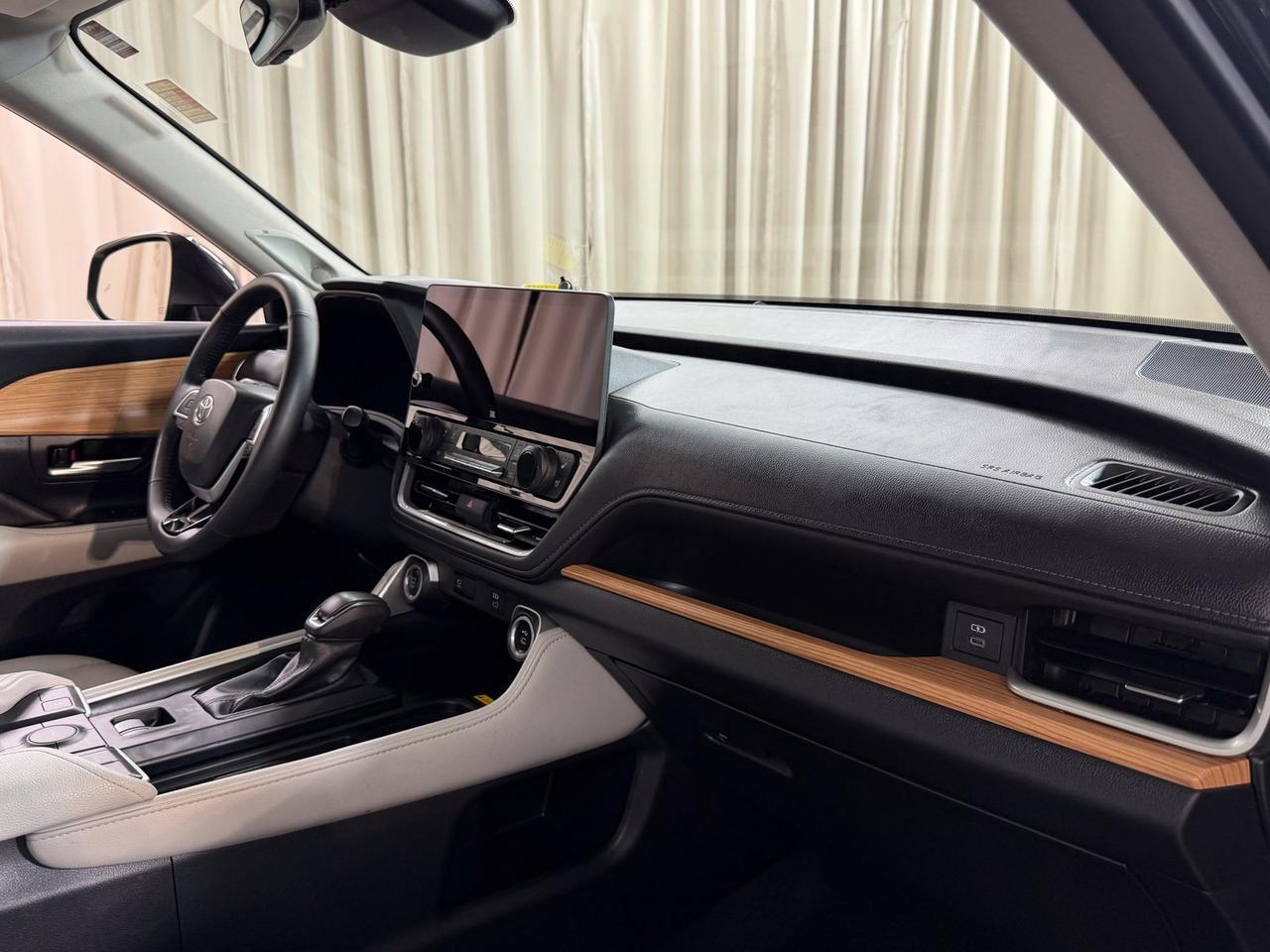 2024 Toyota Grand Highlander Limited Annapolis MD