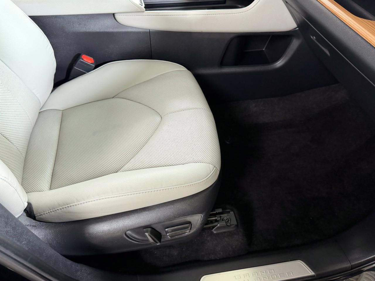 2024 Toyota Grand Highlander Limited Annapolis MD