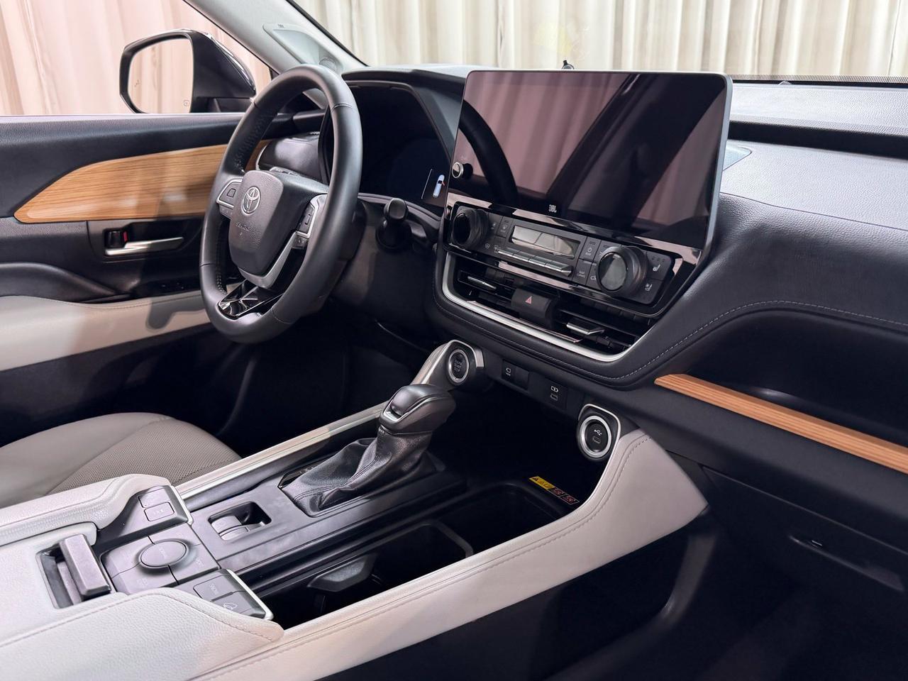 2024 Toyota Grand Highlander Limited Annapolis MD