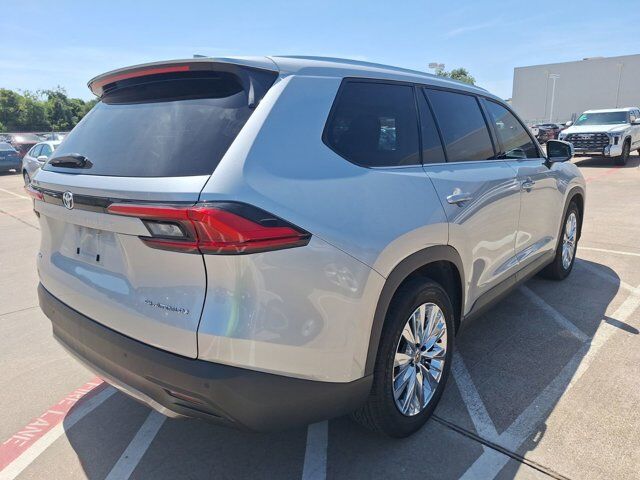 2024 Toyota Grand Highlander Platinum Hurst TX