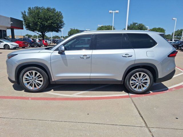 2024 Toyota Grand Highlander Platinum Hurst TX