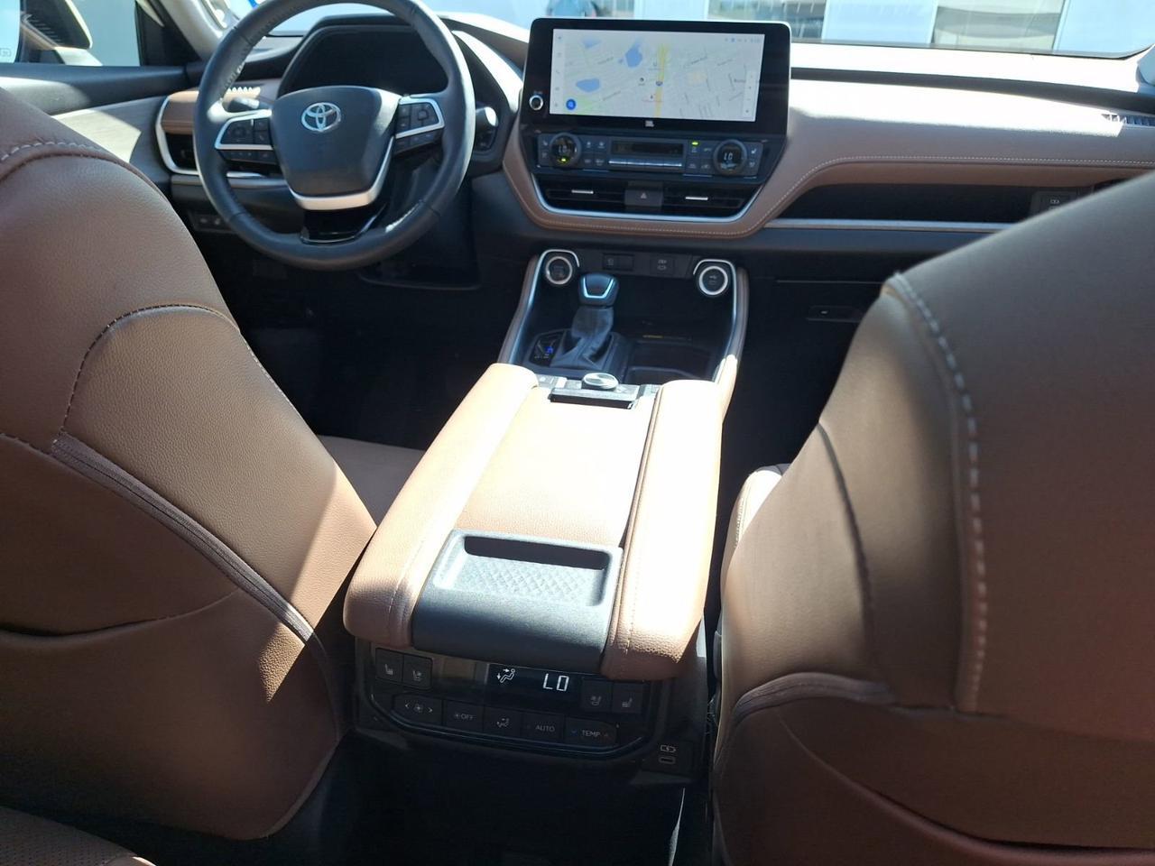 2024 Toyota Grand Highlander Platinum Hurst TX