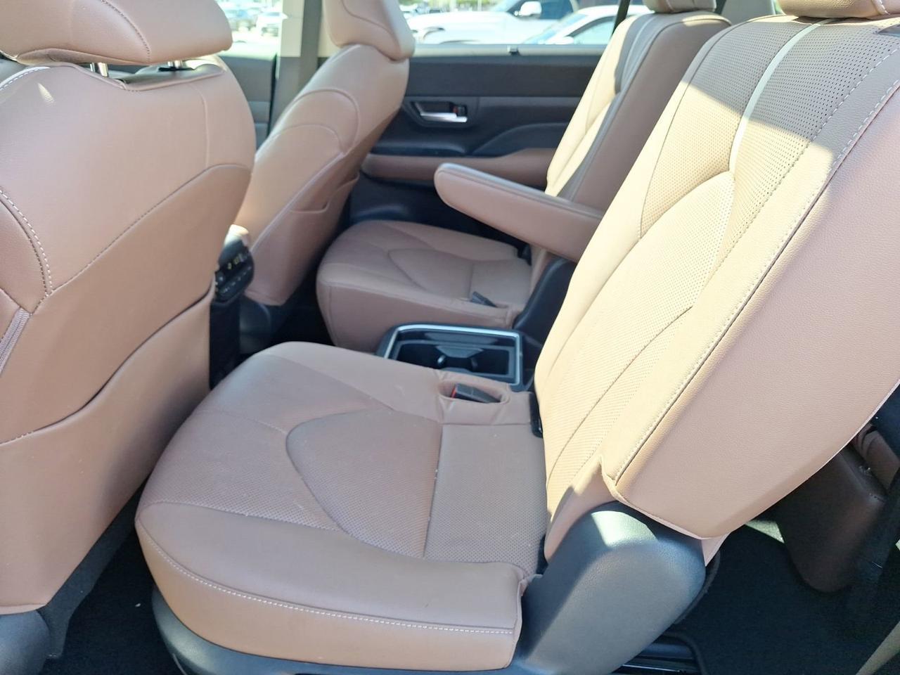 2024 Toyota Grand Highlander Platinum Hurst TX