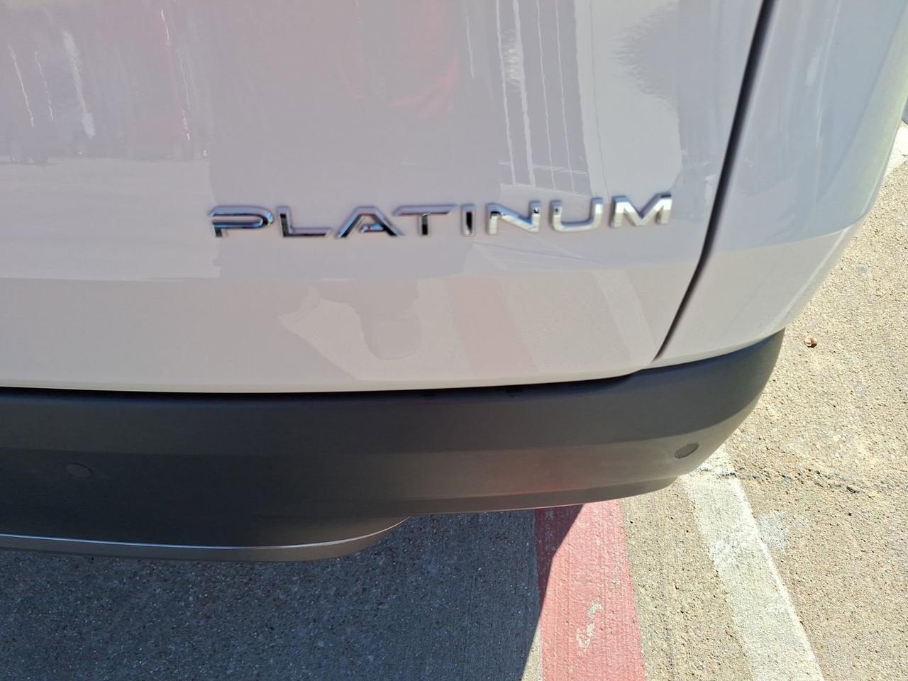 2024 Toyota Grand Highlander Platinum Hurst TX