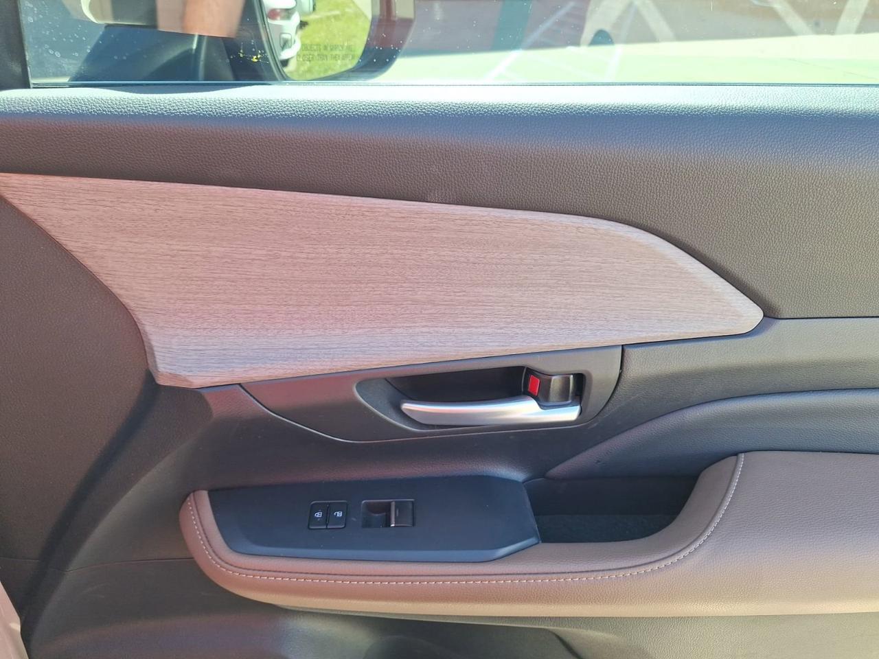 2024 Toyota Grand Highlander Platinum Hurst TX