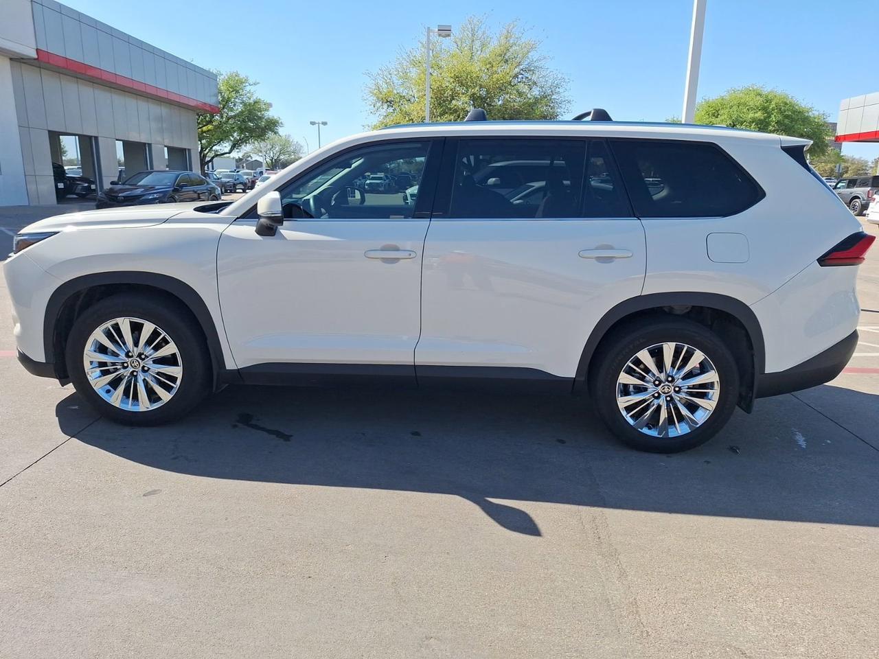 2024 Toyota Grand Highlander Platinum Hurst TX