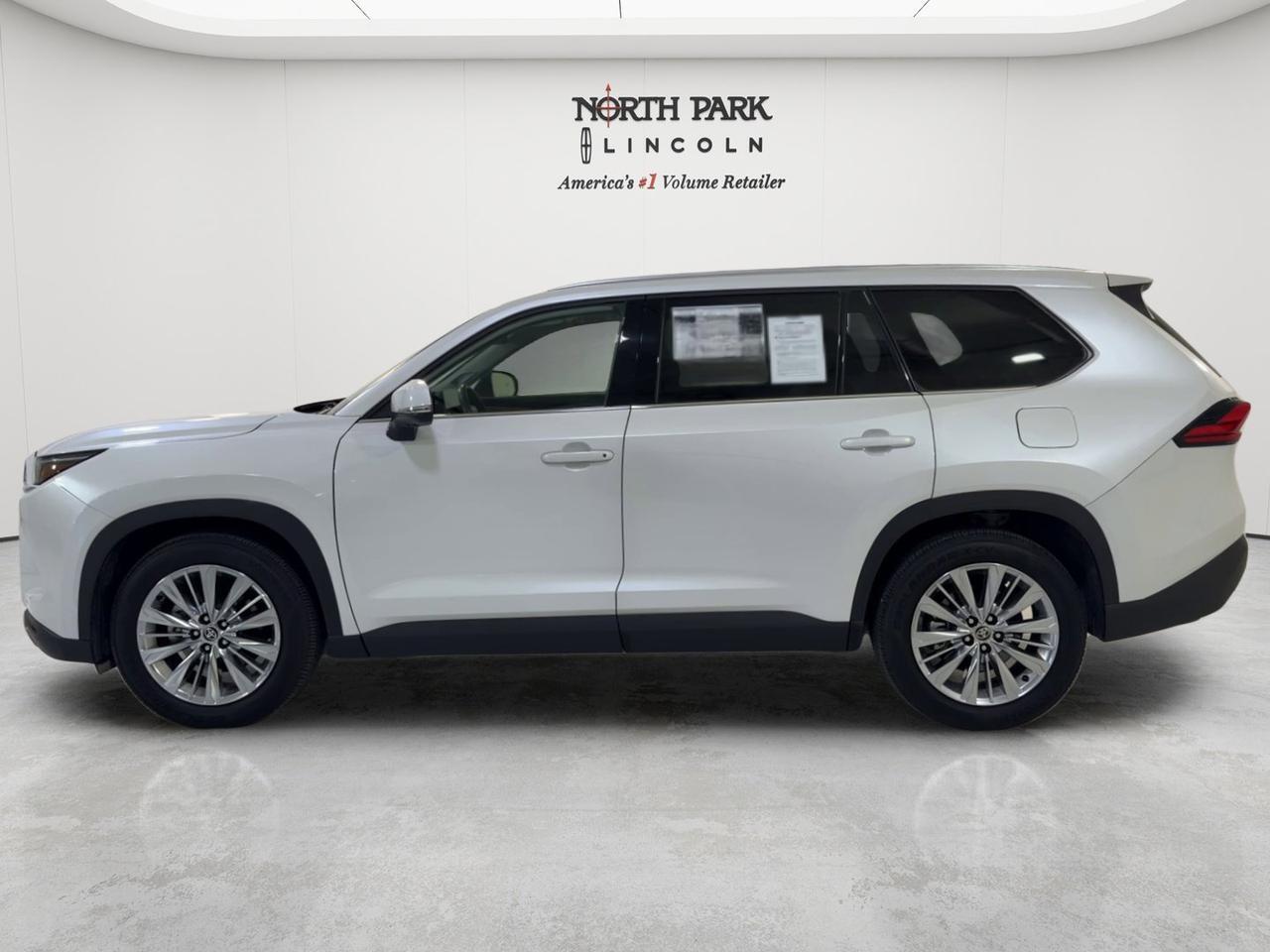 2024 Toyota Grand Highlander Platinum