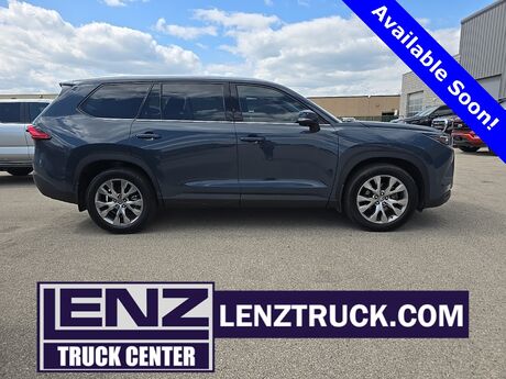 2024 Toyota Grand Highlander XLE AWD 7 Passenger Fond du Lac WI