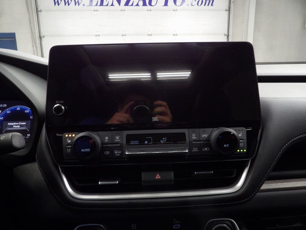 2024 Toyota Grand Highlander XLE AWD 7 Passenger Fond du Lac WI