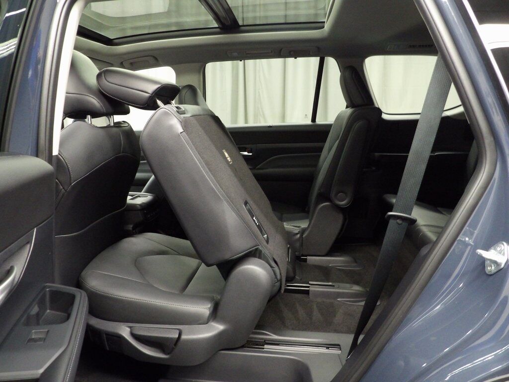 2024 Toyota Grand Highlander XLE AWD 7 Passenger Fond du Lac WI