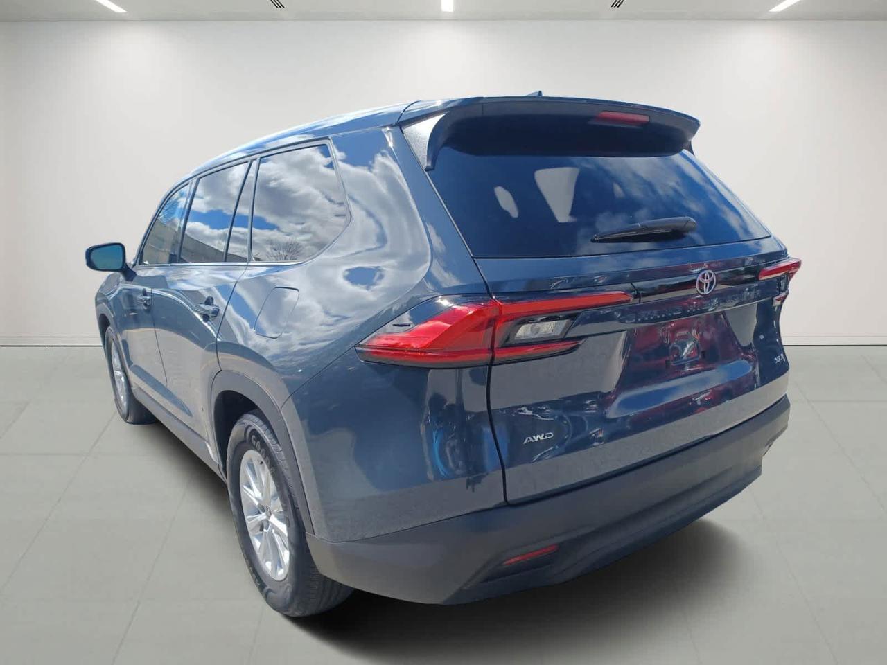 2024 Toyota Grand Highlander XLE Dartmouth MA