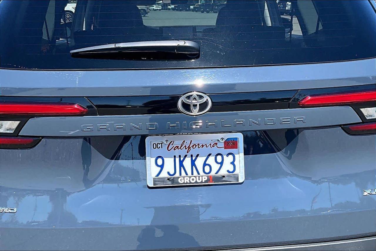 2024 Toyota Grand Highlander XLE Folsom CA