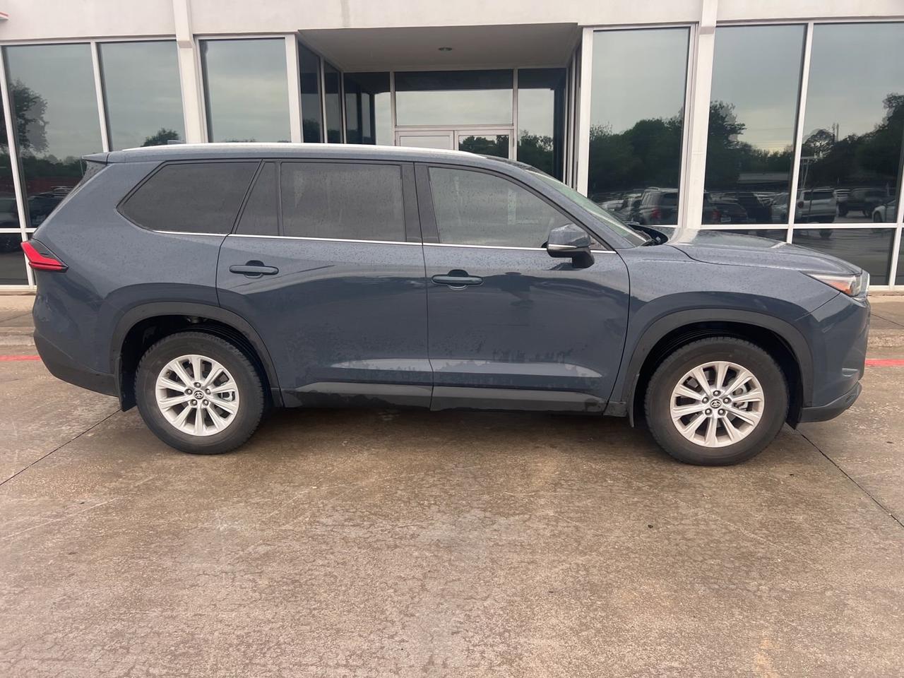 2024 Toyota Grand Highlander XLE Hurst TX