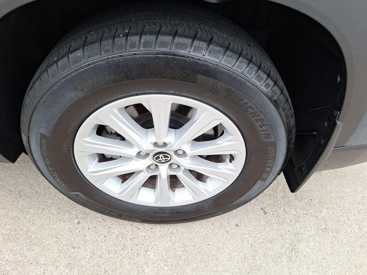 2024 Toyota Grand Highlander XLE Hurst TX