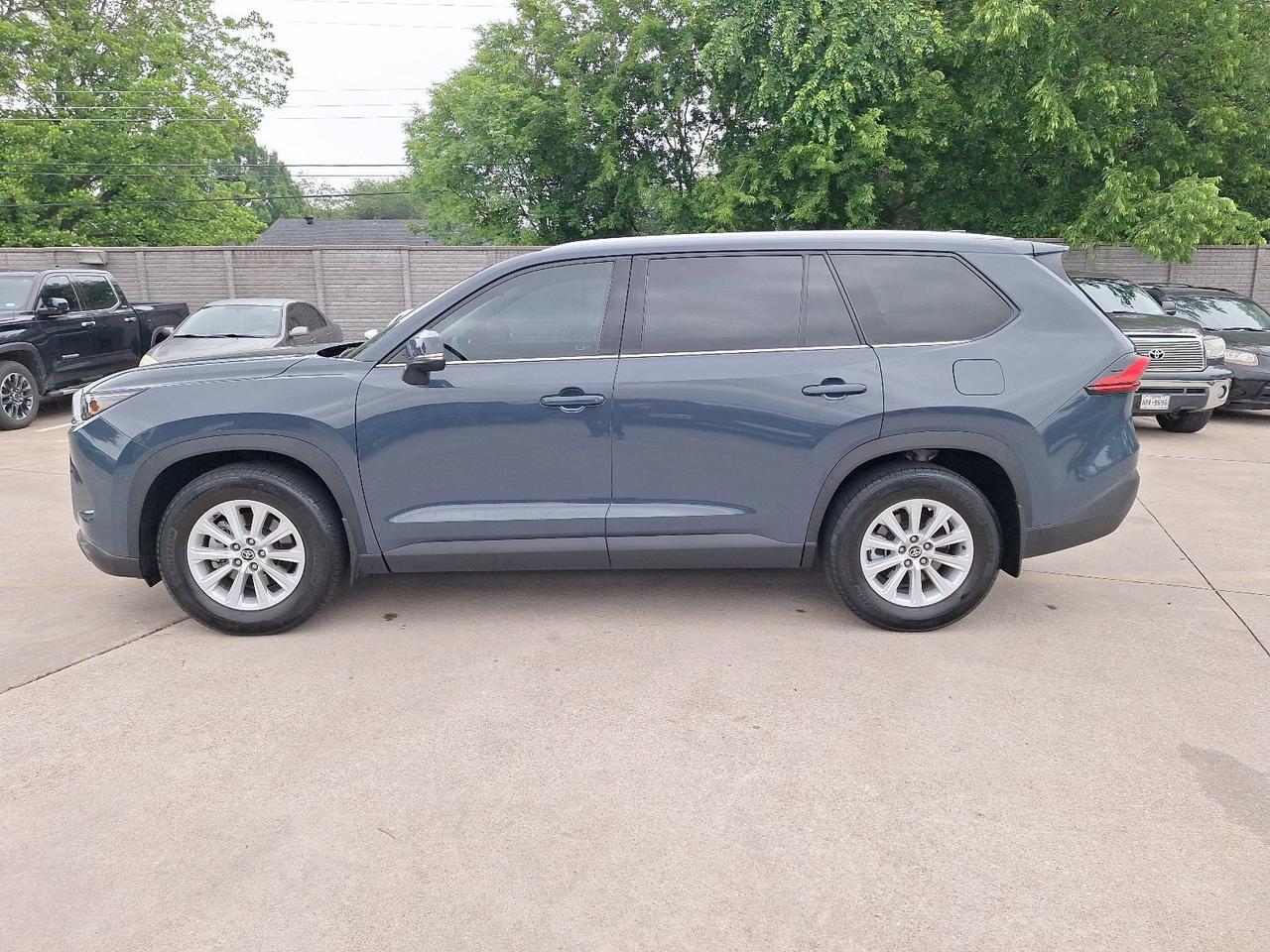 2024 Toyota Grand Highlander XLE Hurst TX