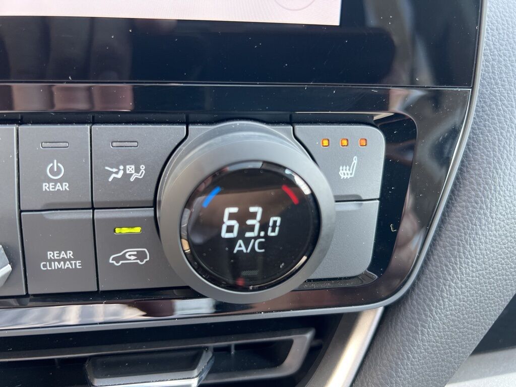 2024 Toyota Grand Highlander XLE Mount Joy PA